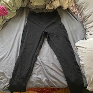 Athlete Trekkie Hybrid crop tight